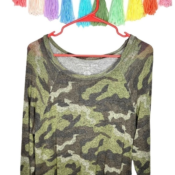American Eagle Super Soft and Sexy Plush Casual Camo Long Sleeve Top Size Small - Picture 4 of 14